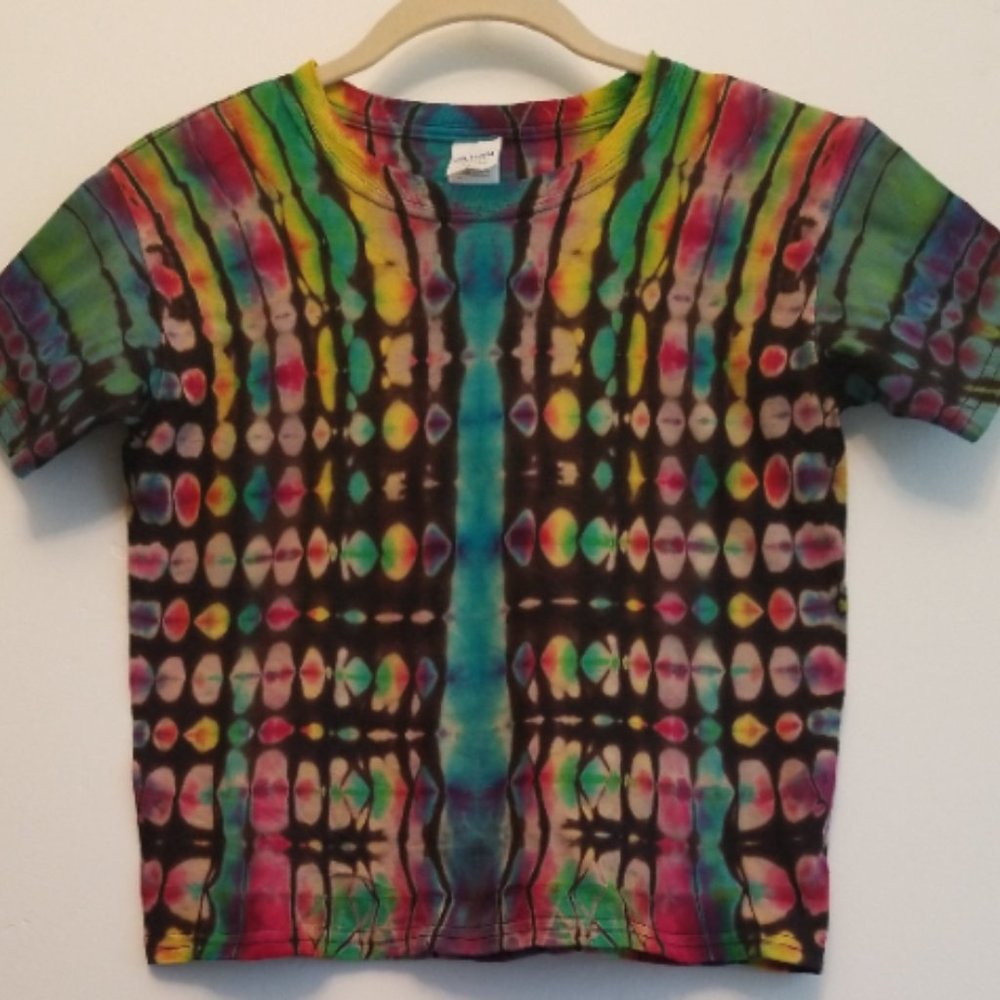 XS Youth, NWT Hand tied & hand dyed Tshirt